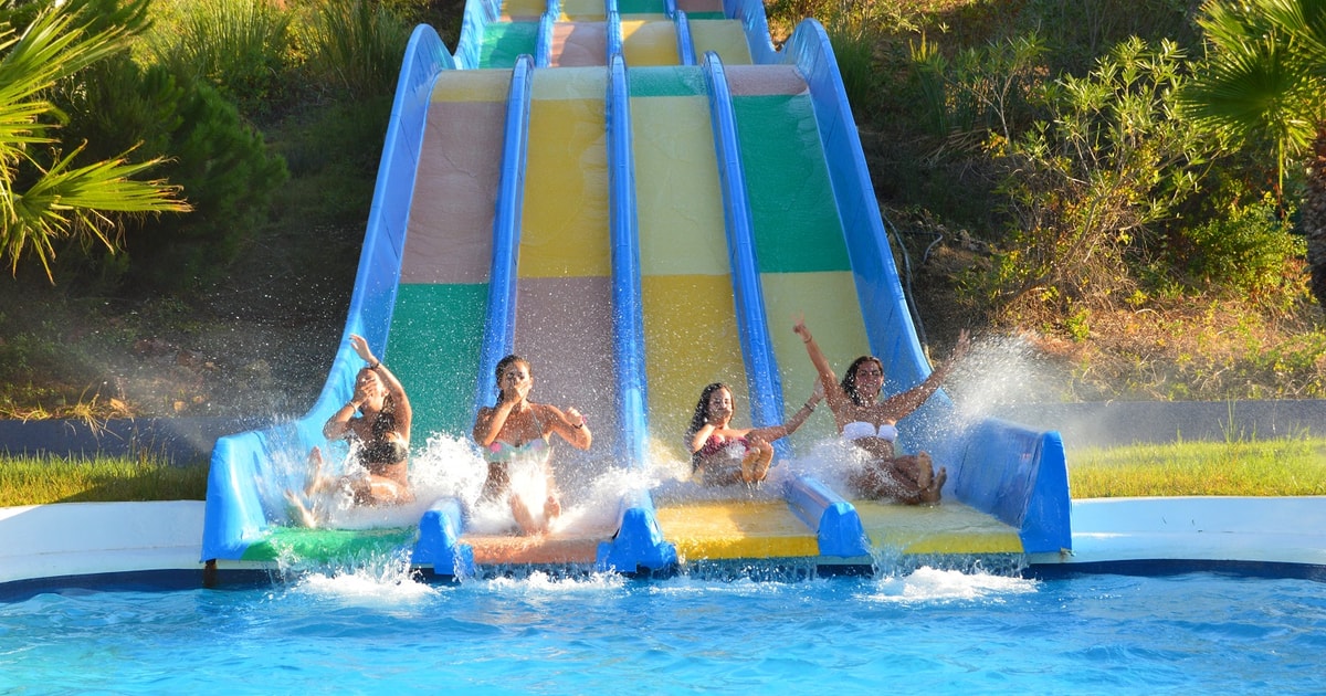 Cartaya: Bilet de intrare la parcul acvatic Aquopolis | GetYourGuide