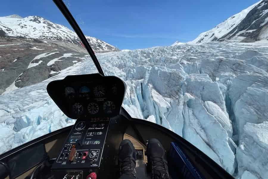 Whistler: Der Gipfel-Helikopter-Rundflug. Foto: GetYourGuide