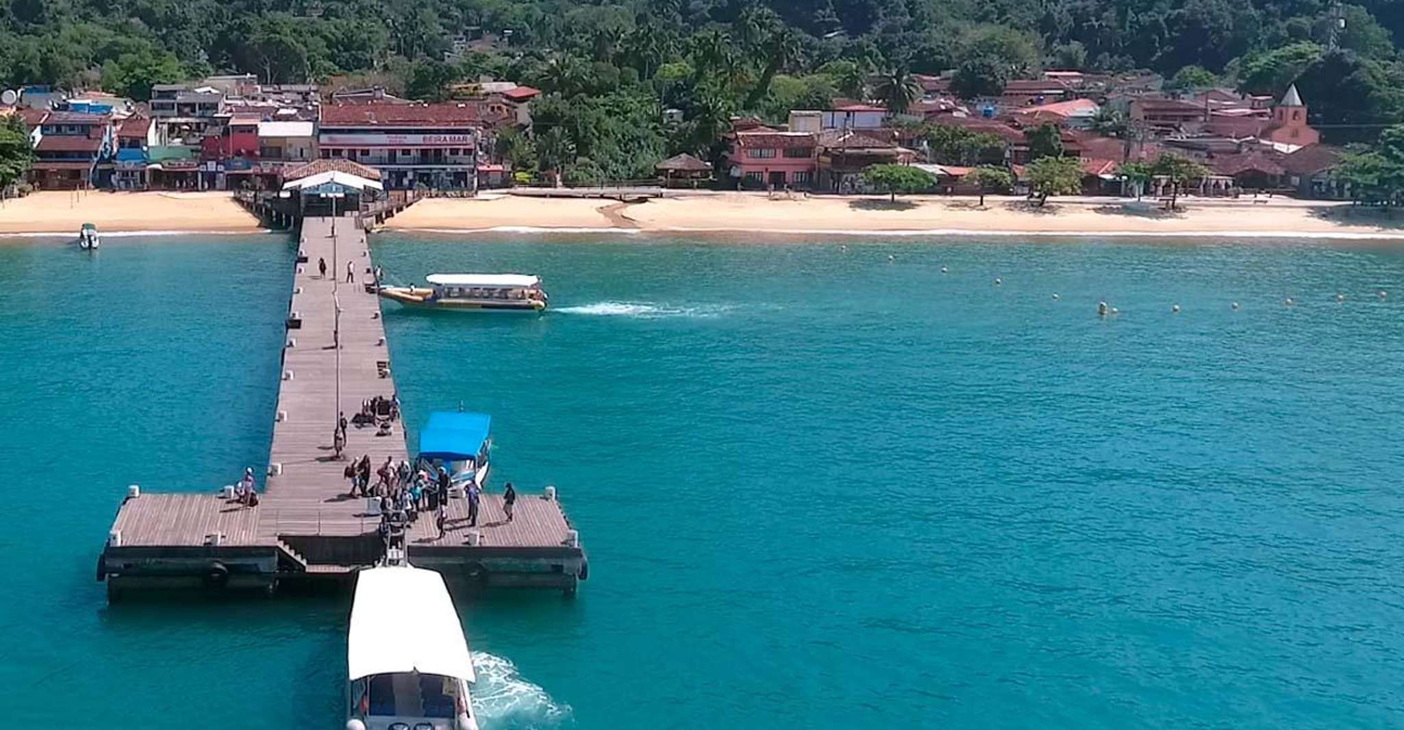 De Angra dos Reis, transfert de bateau à moteur à Ilha Grande - Hizvo