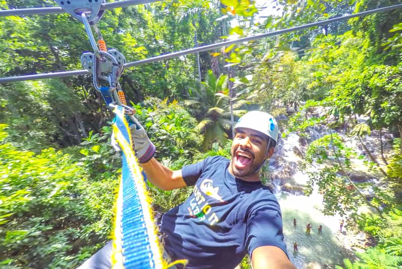 Jamaica Zipline en Dunn's River Falls Adventure GetYourGuide