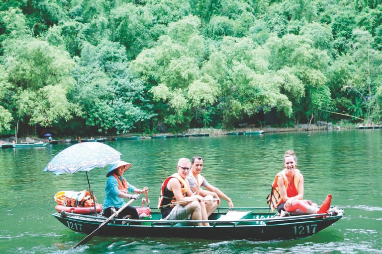 Hanoi: ciclismo, clase de cocina y excursión de un día al templo Thai Vi