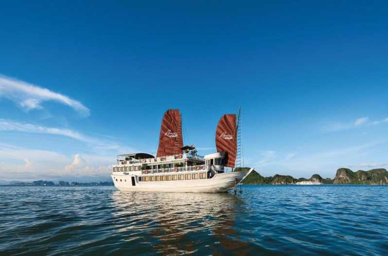 From Hanoi: 2-Day Ha Long Bay Cruise with Activities