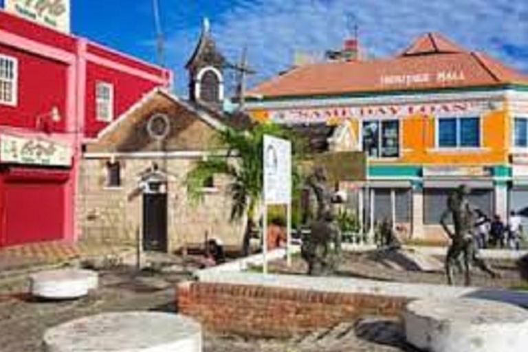 Montego Bay: Customizable Private Montego Bay City Tour Shopping at Whitter Village