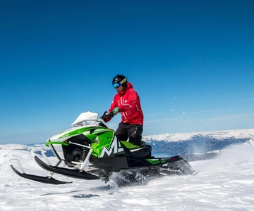 Jackson Hole: Bridger-Teton Guided Snowmobile Tour