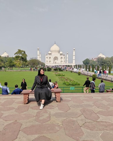 Agra: Taj Mahal, Agra Fort, Baby Taj, and Mehtab Bagh Tour