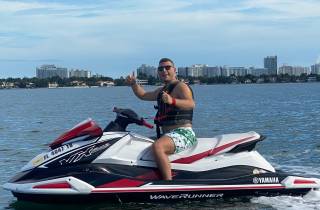 Miami: Jetski-Vermietung in der Biscayne Bay mit Ponton-Fahrt