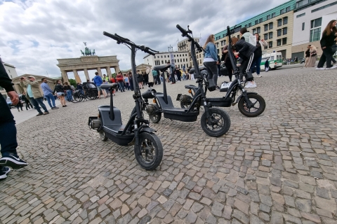 Berlin: wycieczka e-skuterem z przewodnikiem po najważniejszych atrakcjach