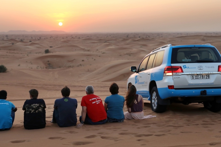Dubái: safari, quad, paseo en camello y campamento Al KhaymaTour de 7 h y cena de barbacoa sin quad