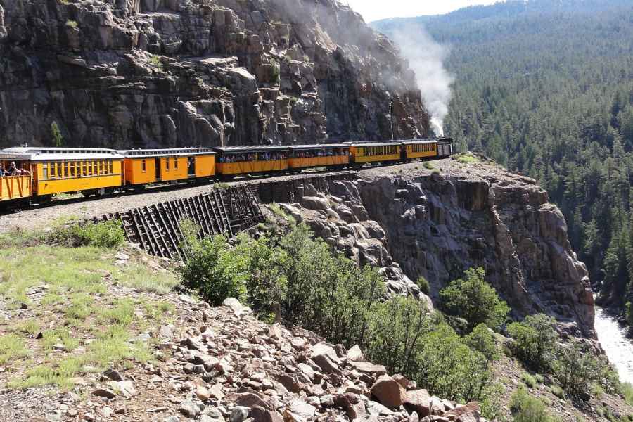 Durango: Hin- und Rückfahrt mit dem Zug nach Silverton. Foto: GetYourGuide
