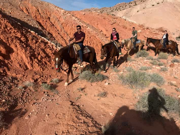 Las Vegas: Horseback Riding Tour with Breakfast | GetYourGuide