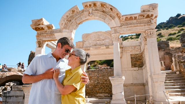 From Kusadasi or Izmir: Ephesus Private Tour