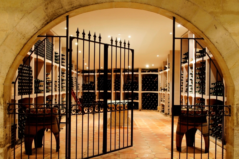 Bordeaux : vignobles de Saint-Emilion avec dégustations de vins locaux
