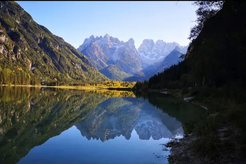 Cortina d’Ampezzo: Cortina Valley and Lakes Guided Tour