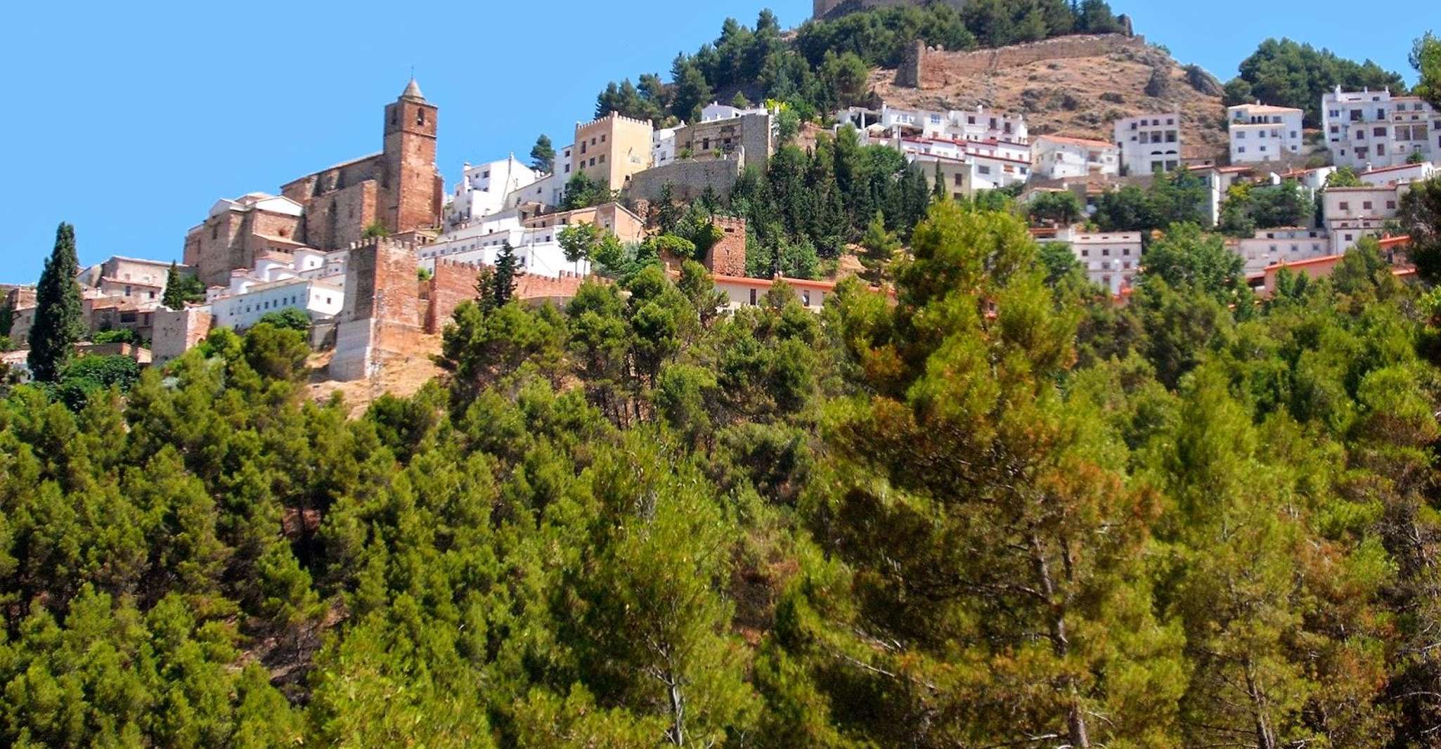 Visita guiada al Castillo de Segura de la Sierra - Hizvo