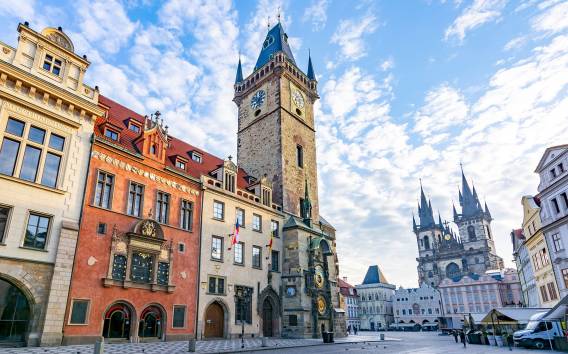 Prag: Geführter Spaziergang durch die Altstadt und Bootsfahrt