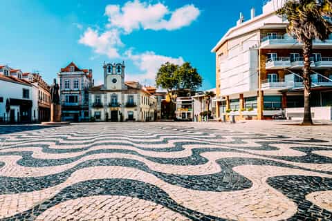 From Lisbon: Quinta da Regaleira, Sintra, & Pena Palace Trip