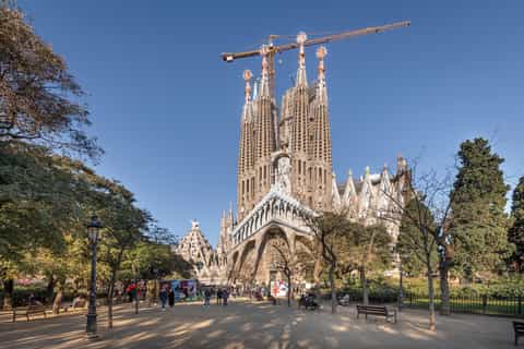 Barcelona: Sagrada Familia Entry Ticket with Audio Guide