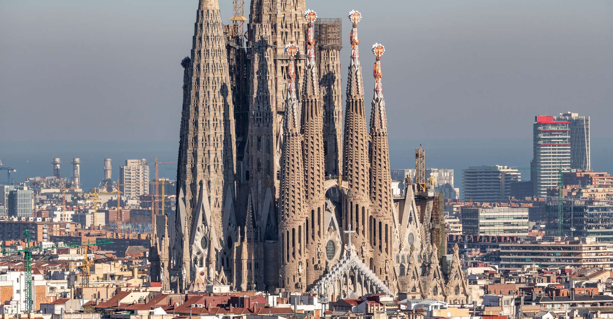 Barcelona: Sagrada Familia Entry Ticket with Audio Guide photo 14