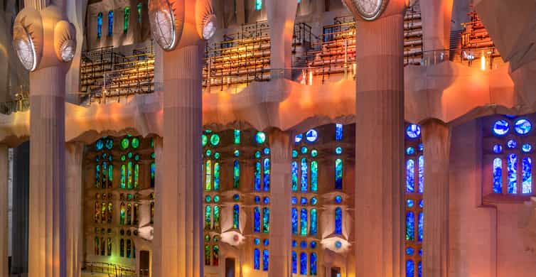 Barcelona: Sagrada Familia Entry Ticket with Audio Guide photo 6