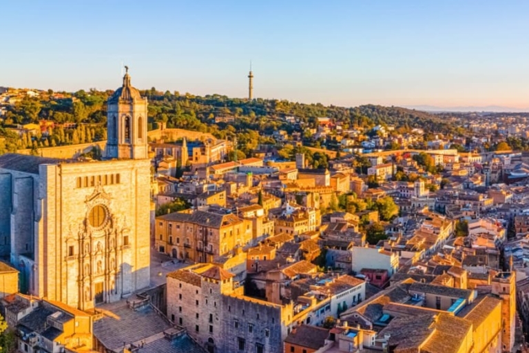 Von Barcelona aus: Tagesausflug nach Girona, Figueres und Cadaqués