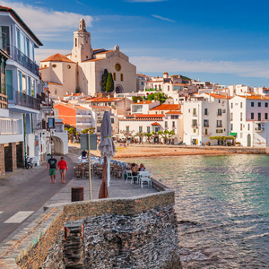 From Barcelona: Girona, Figueres, Dalí Museum, and Cadaqués