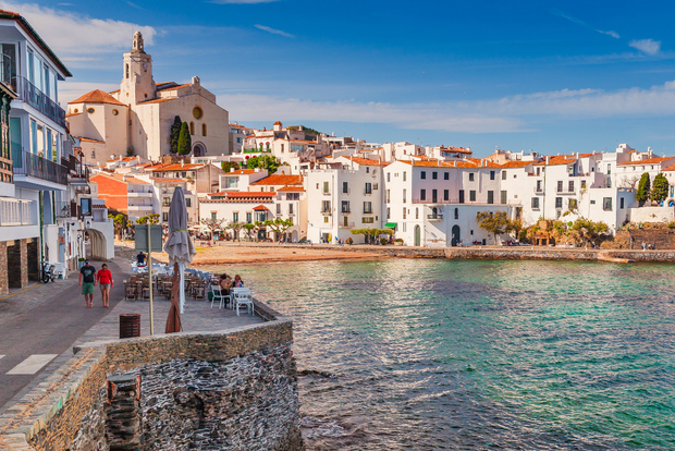 Da Barcellona: Girona, Figueres, Museo Dalí e Cadaqués