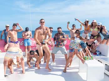 Cabo San Lucas: Hip Hop Boat Party with Unlimited Drinks