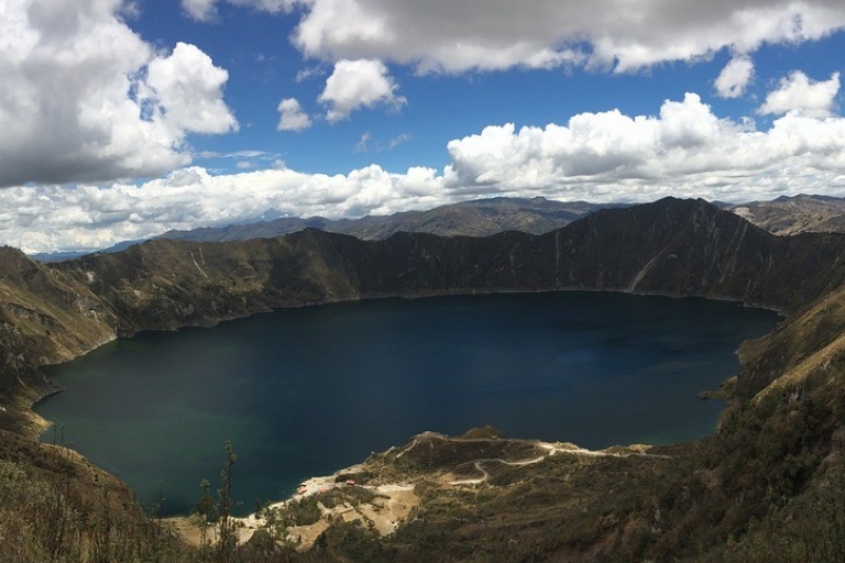 Desde Quito: visita guiada al volcán en la reserva nacional de AntisanaOpción estándar