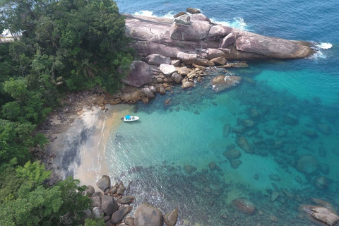 Da Vila do Abraão: Traslado Compartilhado para a Barra da Tijuca