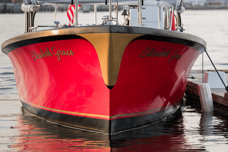 Portland: Maine Lighthouses Sightseeing Cruise with Drinks
