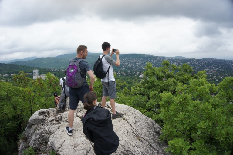 Budapest: Half-Day Hiking Tour in the Buda Hills Budapest: Full-Day Hiking Tour in the Buda Hills with Lunch