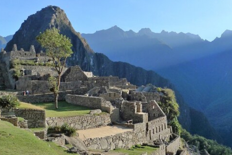 6-daagse tour vanuit Lima: Cusco, Machu Picchu en Heilige ValleiStandaardklasse hotels