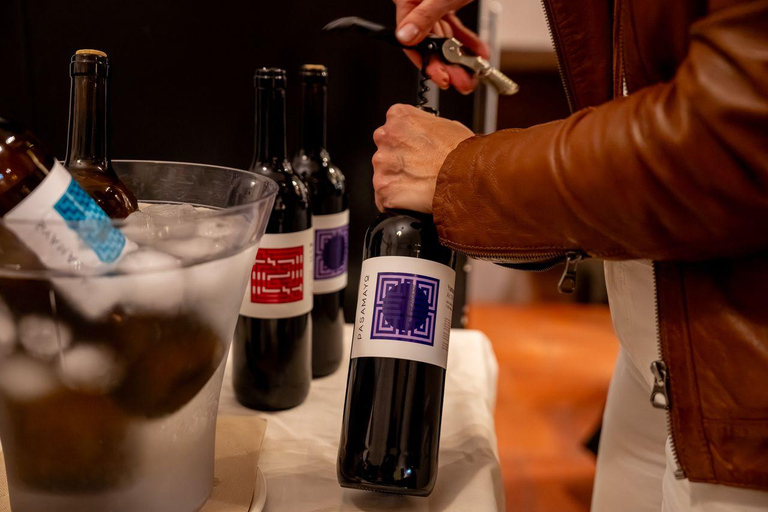 Granada: Wine and Cheese Tasting Experience