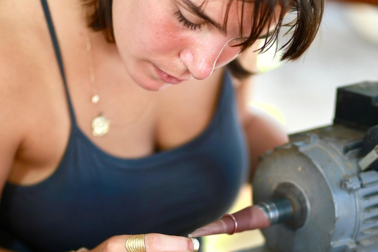 Lombok: Silversmithing Workshop with Jewelry to Keep