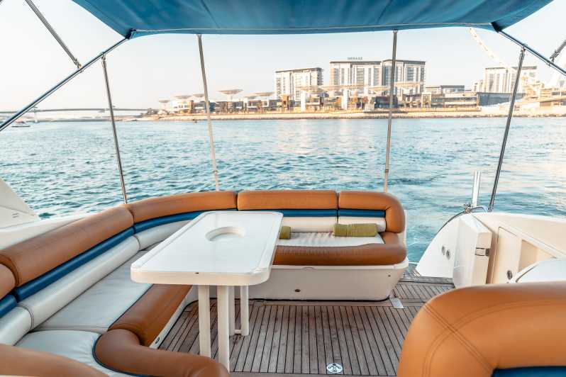 yacht charter dubai marina