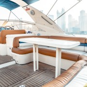 Dubai: Luxusyacht-Charter ab Dubai Marina