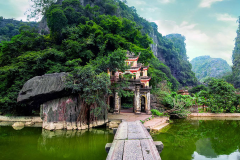 Från Hanoi: Trang An Scenic Landscape &amp; Bai Dinh Pagoda Trip