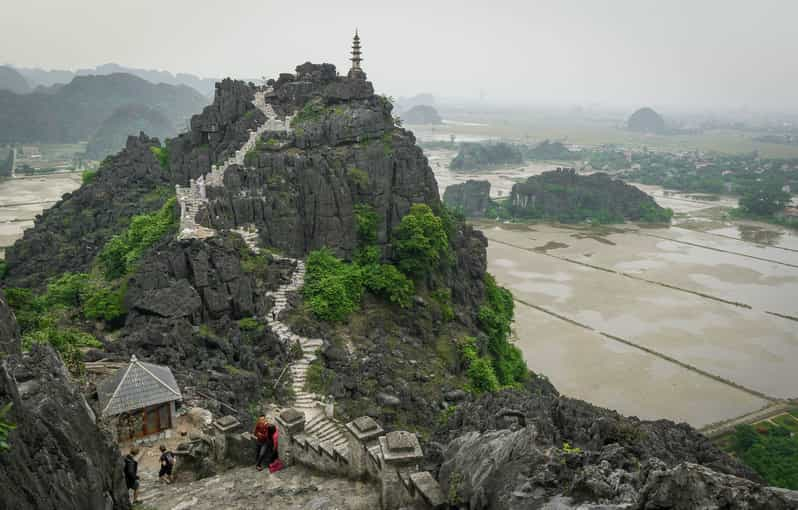 Von Hanoi Aus Trang An Scenic Landscape Bai Dinh Pagoda Trip