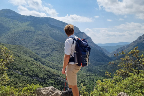 Walking Tour and Swim Waterfalls of the Pyrenees Mountains Hiking and Swim Waterfalls of the Pyrenees Mountains