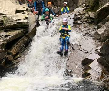 Pitlochry: Gorge Walking Family Tour