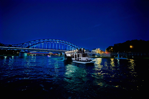 Cracovia: crucero nocturno de 1 hora por el río Vístula