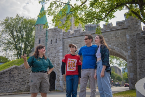 Québec : visite guidée des fortifications du Vieux-QuébecVisite guidée des fortifications de Québec en anglais