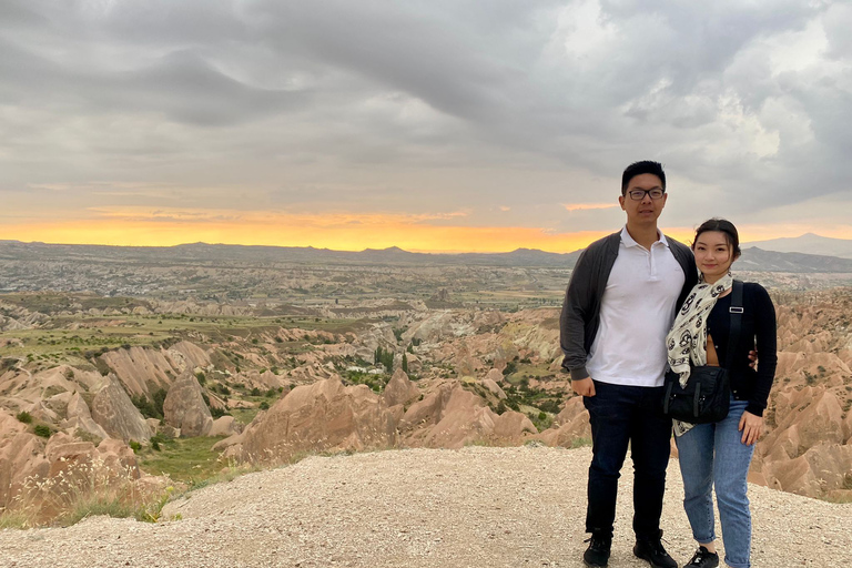 Tour serale e al tramonto in Cappadocia con cenaCappadocia Tour al tramonto e notturno con cena