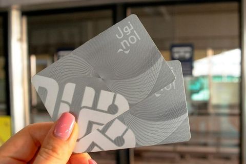 Dubai: Paket med NOL-kort för kollektivtrafiken och SIM-kort för 5G/4G