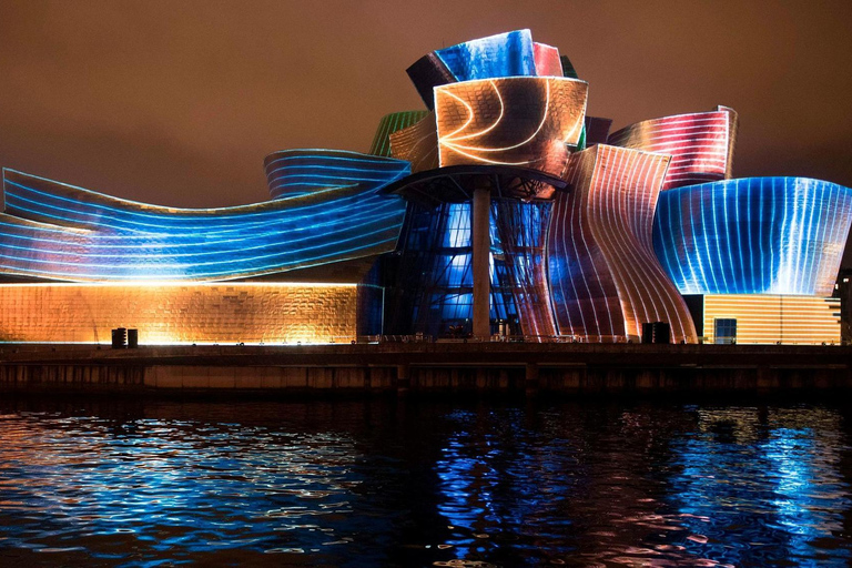 Bilbao: Tour guidato del Museo Guggenheim e cena con salto della lineaTour in spagnolo