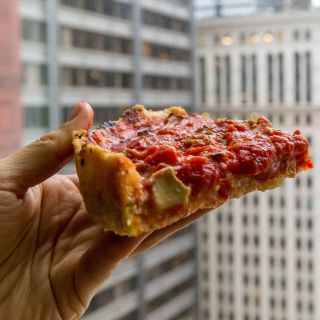 Chicago: Architecture and Food Walking Tour with Tastings