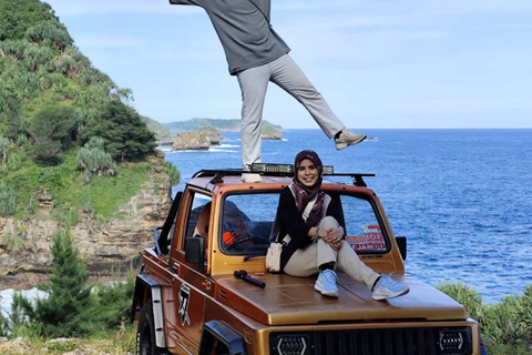 Mount Merapi Sunrise, Jomblang Cave & Timang Beach