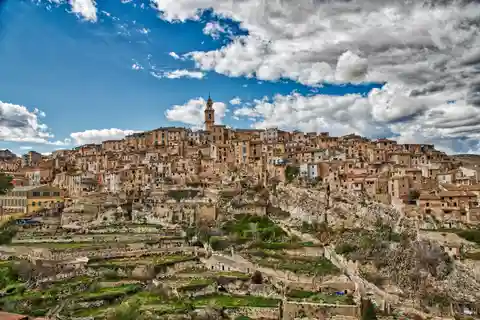 De Alicante: excursão de um dia a Bocairent e Covetes dels Moros