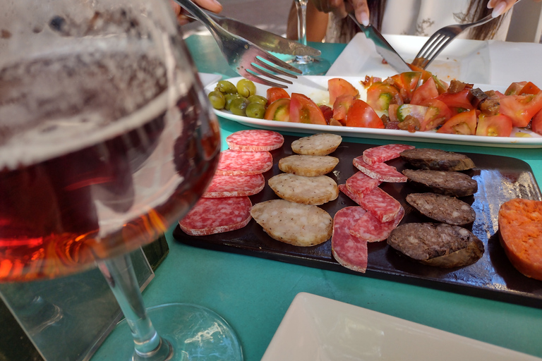 Alicante: Geführte Food Walking Tour mit Weinverkostung & Tapas