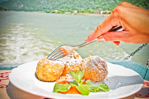 From Krems: Wachau Valley River Cruise on the Danube From Krems: Wachau Valley River Cruise + Breakfast